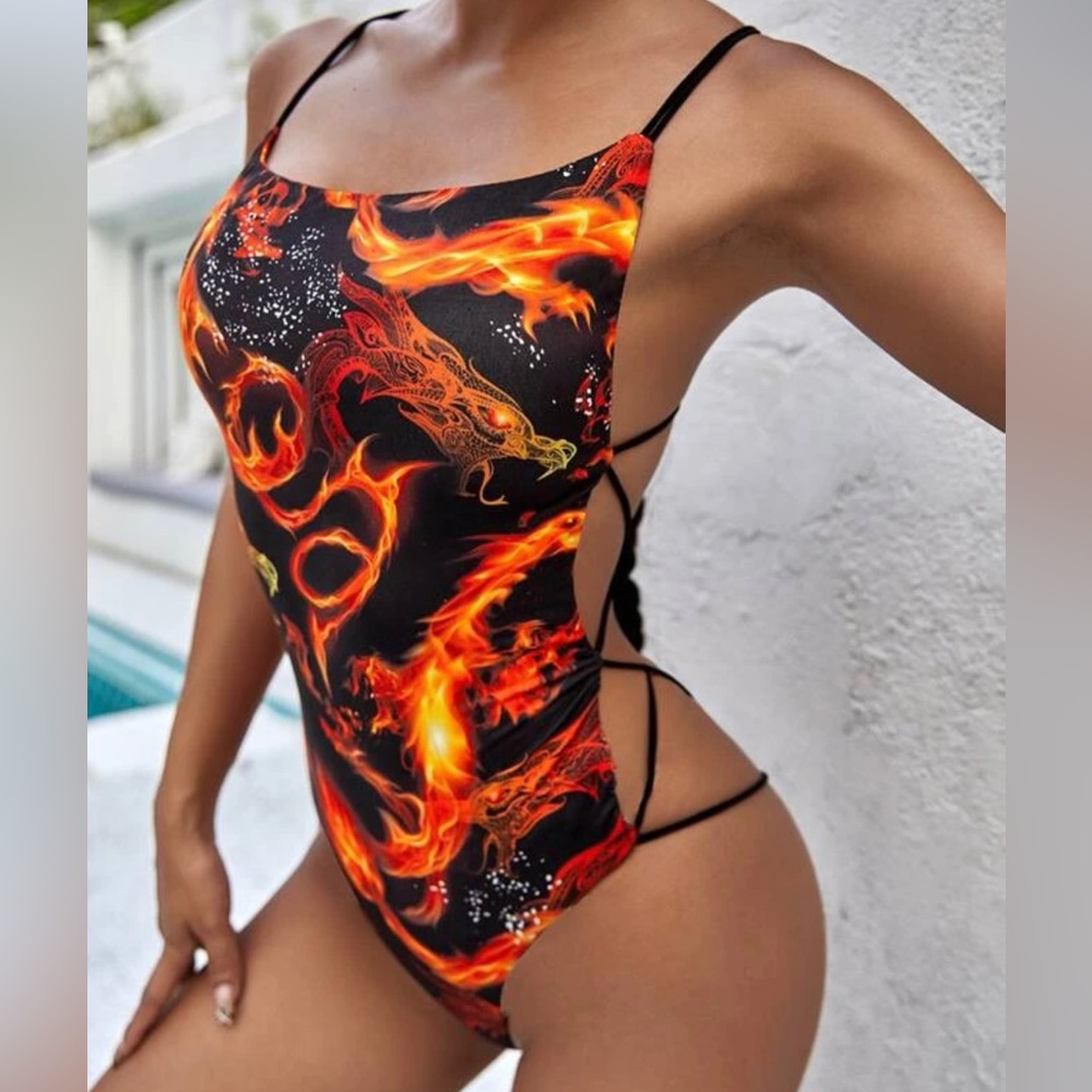 Sexy fire 🔥 red dragon 🐲 bodysuit - L